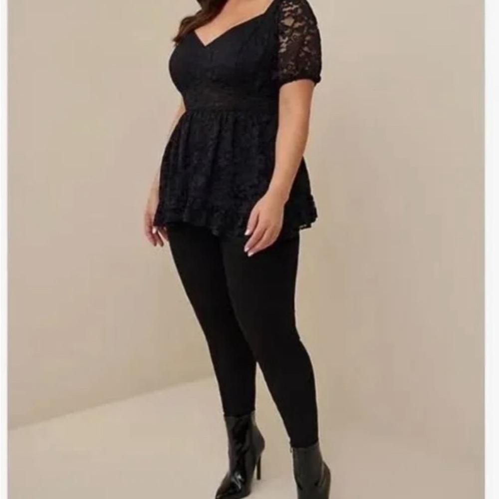 Torrid Baby Doll Lace Puff Sleeve Black Top 3x NWOT. - Picture 2 of 10